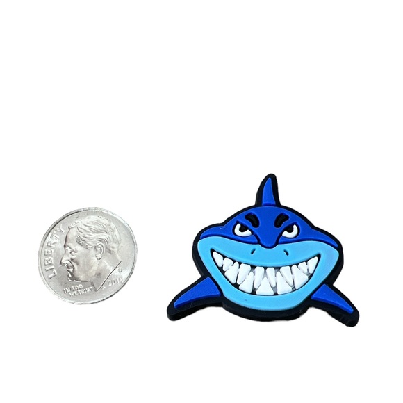 4/$15 🎁 or $5 for 2 pack I love Sharks croc charms shoe charms - Picture 4 of 5